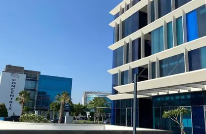 Office Space - Studio - 2 Bathrooms for rent in Smart Village - Cairo Alexandria Desert Road - 6 October City - Giza