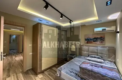 شقة - 2 غرف نوم - 1 حمام للبيع في شارع الدكتور ميشيل باخوم - الدقي - الجيزة