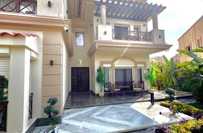 Villa - 5 Bedrooms - 5 Bathrooms for sale in Privado - Madinaty - Cairo