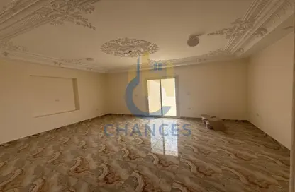 Apartment - 3 Bedrooms - 2 Bathrooms for sale in Al Arqam Ibn Abi Al Arqam St. - El Mearag City - Zahraa El Maadi - Hay El Maadi - Cairo