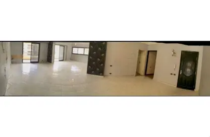 شقة - 3 غرف نوم - 2 حمامات للايجار في شارع مصطفي النحاس - المنطقة السادسة - مدينة نصر - القاهرة
