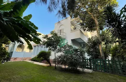 Villa - 7 Bedrooms - 5 Bathrooms for sale in Sarayat Al Maadi - Hay El Maadi - Cairo