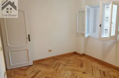 Apartment - 3 Bedrooms - 2 Bathrooms for sale in El Laselky - New Maadi - Hay El Maadi - Cairo