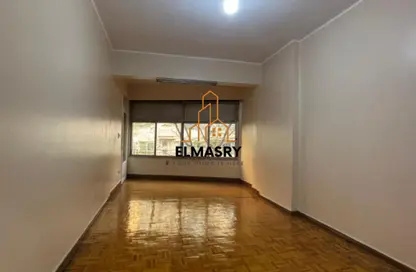 شقة - 3 غرف نوم - 2 حمامات للايجار في شارع المساحه - الدقي - الجيزة