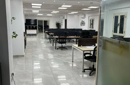 مساحات مكتبية - استوديو - 2 حمامات للايجار في فى90 - شارع التسعين الشمالي - التجمع الخامس - مدينة القاهرة الجديدة - القاهرة