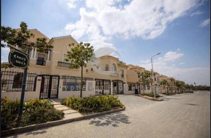 Apartment - 2 Bedrooms - 2 Bathrooms for sale in Hyde Park - 5th Settlement Compounds - The 5th Settlement - New Cairo City - Cairo