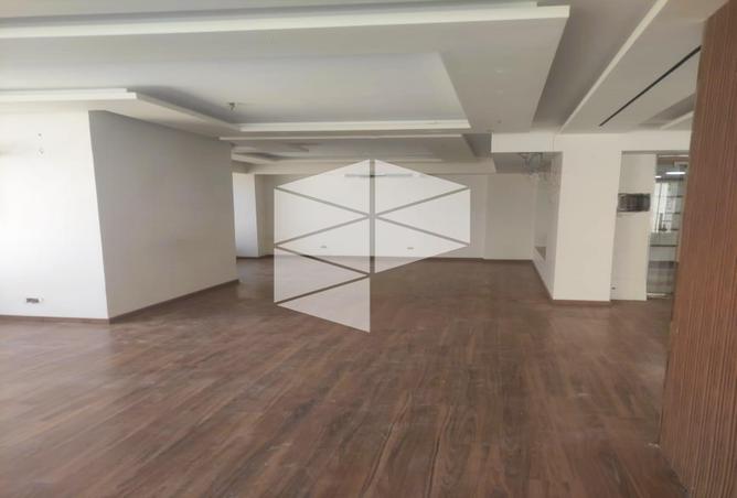 8113068 - Property Image 2