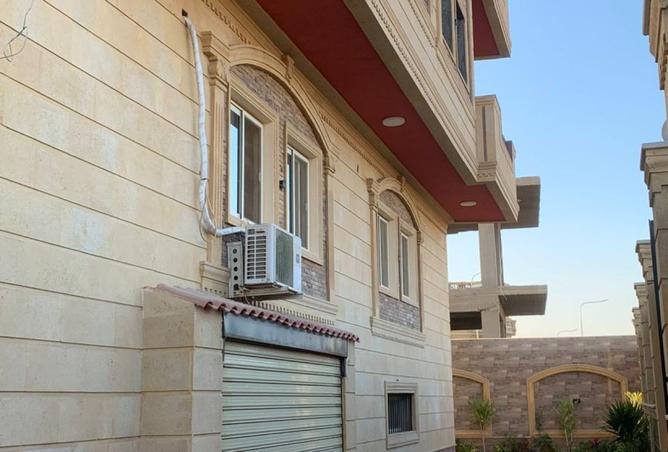 8367763 - Property Image 2