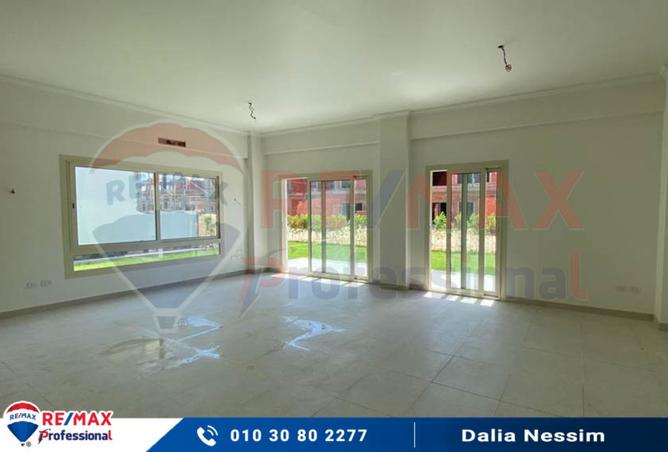 8271916 - Property Image 3