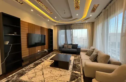 دوبلكس - 3 غرف نوم - 3 حمامات للايجار في فيلدج جيت - المستثمرين الجنوبية - مدينة القاهرة الجديدة - القاهرة