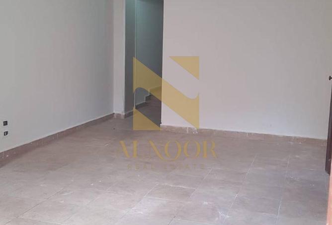 8273823 - صورة العقار 3