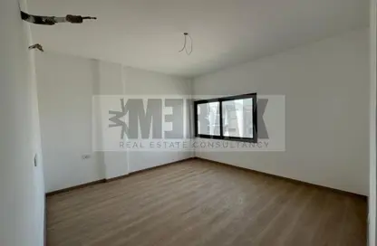 Apartment - 3 Bedrooms - 3 Bathrooms for sale in Moon Residences - Fifth Square - The 5th Settlement - New Cairo City - Cairo