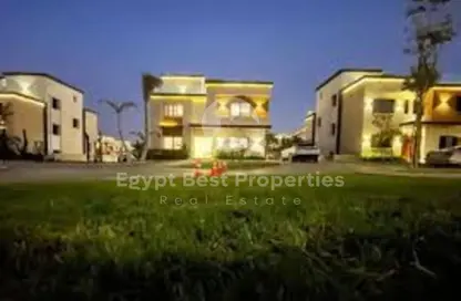 Twin House - 5 Bedrooms - 5 Bathrooms for sale in Azzar - 5th Settlement Compounds - The 5th Settlement - New Cairo City - Cairo
