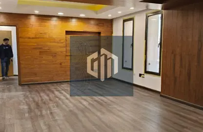Office Space - Studio - 2 Bathrooms for rent in Bank Center Street - South Teseen St. - The 5th Settlement - New Cairo City - Cairo