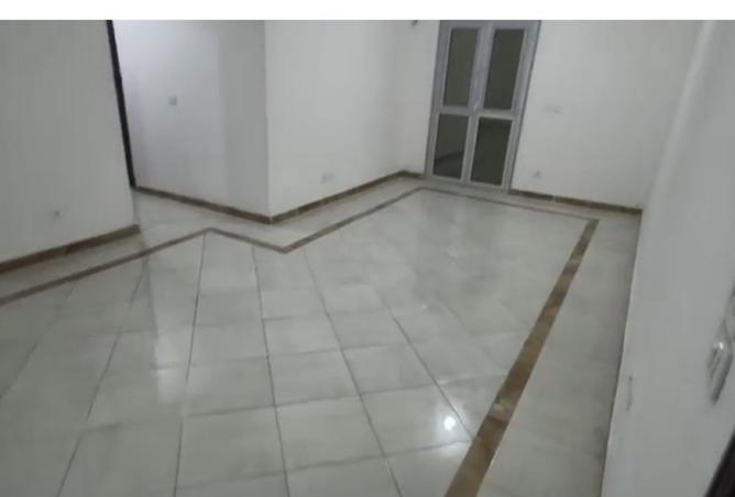 8083688 - Property Main Image