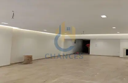 Apartment - 3 Bedrooms - 2 Bathrooms for sale in Degla View - Zahraa El Maadi - Hay El Maadi - Cairo