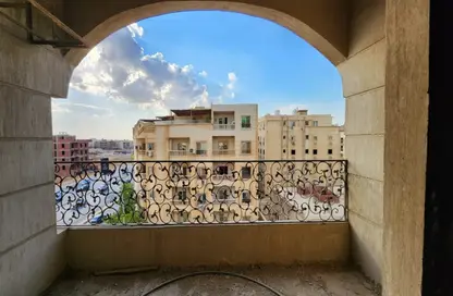 Apartment - 3 Bedrooms - 3 Bathrooms for sale in Gamal Abdel Nasser Axis - The 3rd Settlement - New Cairo City - Cairo