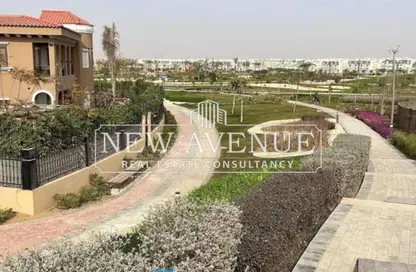 Apartment - 2 Bedrooms - 3 Bathrooms for sale in Hyde Park - 5th Settlement Compounds - The 5th Settlement - New Cairo City - Cairo