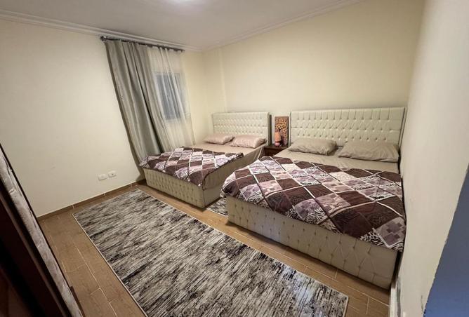 8322132 - Property Image 3