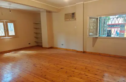Apartment - 3 Bedrooms - 1 Bathroom for sale in Sarayat Al Maadi - Hay El Maadi - Cairo