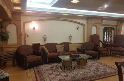 Duplex - 4 Bedrooms - 2 Bathrooms for sale in Mohamed Korayem St. - 6th Zone - Nasr City - Cairo