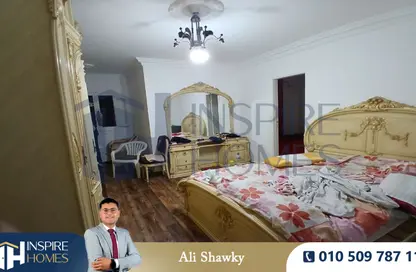 شقة - 3 غرف نوم - 2 حمامات للايجار في شارع زكي رجب - سموحة - حي شرق - الاسكندرية