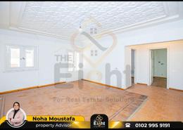 شقة - 3 غرف نوم - 2 حمامات for للبيع in كفر عبده - رشدي - حي شرق - الاسكندرية