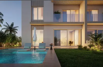 Townhouse - 5 Bedrooms - 4 Bathrooms for sale in West End - Sheikh Zayed City - Giza