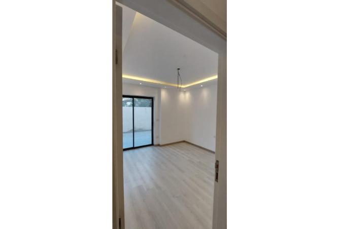 8307568 - Property Image 3