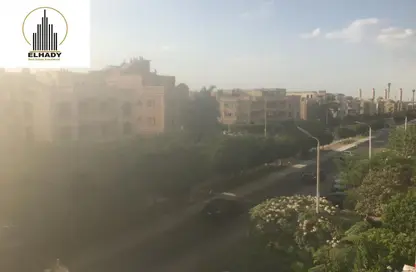 شقة - 3 غرف نوم - 2 حمامات للبيع في حى جنوب الاكايمية - مدينة القاهرة الجديدة - القاهرة