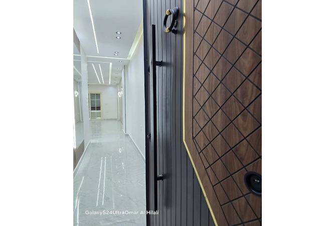 7989456 - Property Image 2