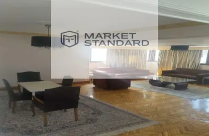 Apartment - 3 Bedrooms - 2 Bathrooms for rent in Bahgat Ali St. (Ebn Al Nabeh) - Zamalek - Cairo