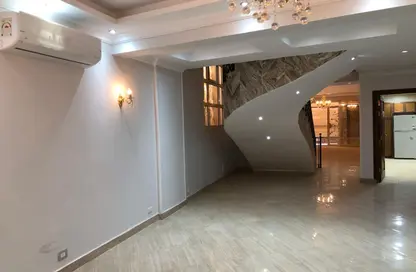 Duplex - 4 Bedrooms - 5 Bathrooms for rent in El Banafseg 2 - El Banafseg - New Cairo City - Cairo