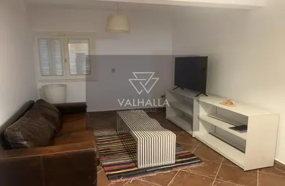 شقة - 2 غرف نوم - 1 حمام للايجار في شارع شجرة الدر - الزمالك - القاهرة شقة - 2 غرف نوم - 1 حمام للايجار في شارع شجرة الدر - الزمالك - القاهرة