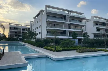 Apartment - 2 Bedrooms - 3 Bathrooms for sale in Lake View - 5th Settlement Compounds - The 5th Settlement - New Cairo City - Cairo
