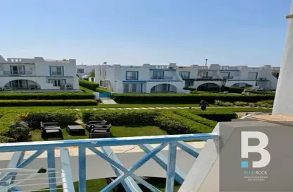 Chalet - 3 Bedrooms - 2 Bathrooms for sale in Mountain View - Ras Al Hekma - North Coast
