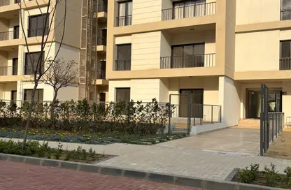 شقة - 2 حمامات للبيع في ساحة الفيلا - فيفث سكوير - التجمع الخامس - مدينة القاهرة الجديدة - القاهرة