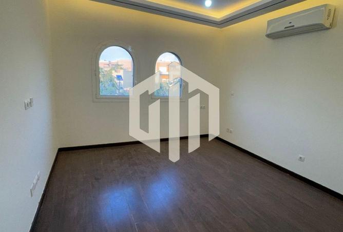 8363854 - Property Image 2