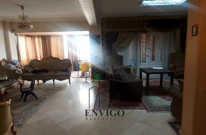 Apartment - 3 Bedrooms - 2 Bathrooms for sale in Al Sheikh Mohammed Al Nadi St. - 6th Zone - Nasr City - Cairo