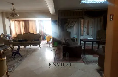 Apartment - 3 Bedrooms - 2 Bathrooms for sale in Al Sheikh Mohammed Al Nadi St. - 6th Zone - Nasr City - Cairo