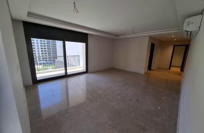 Apartment - 3 Bedrooms - 3 Bathrooms for rent in Village Views - Zed Towers - Sheikh Zayed Compounds - Sheikh Zayed City - Giza