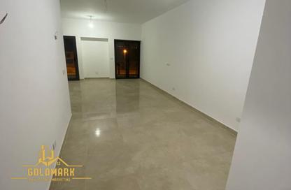شقة - 3 غرف نوم - 3 حمامات للايجار في فيفث سكوير - التجمع الخامس - مدينة القاهرة الجديدة - القاهرة