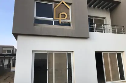 Villa - 3 Bedrooms - 3 Bathrooms for sale in Etapa - Sheikh Zayed Compounds - Sheikh Zayed City - Giza Villa - 3 Bedrooms - 3 Bathrooms for sale in Etapa - Sheikh Zayed Compounds - Sheikh Zayed City - Giza