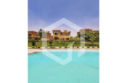 Villa - 5 Bedrooms - 7 Bathrooms for sale in Royal Meadows - Sheikh Zayed Compounds - Sheikh Zayed City - Giza