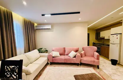 شقة - 2 غرف نوم - 2 حمامات للايجار في محور عباس محمود العقاد - التجمع الاول - مدينة القاهرة الجديدة - القاهرة