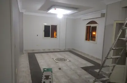 شقة - 3 غرف نوم - 2 حمامات للايجار في شارع الشهيد ابراهيم احمد - التجمع الاول - مدينة القاهرة الجديدة - القاهرة