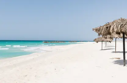 تاون هاوس - 4 غرف نوم - 3 حمامات للبيع في مازيرين - مدينة العلمين الجديدة - العلمين - الساحل الشمالي