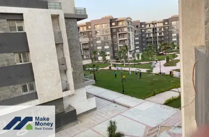 Apartment - 3 Bedrooms - 2 Bathrooms for sale in El Koronfel - The 5th Settlement - New Cairo City - Cairo