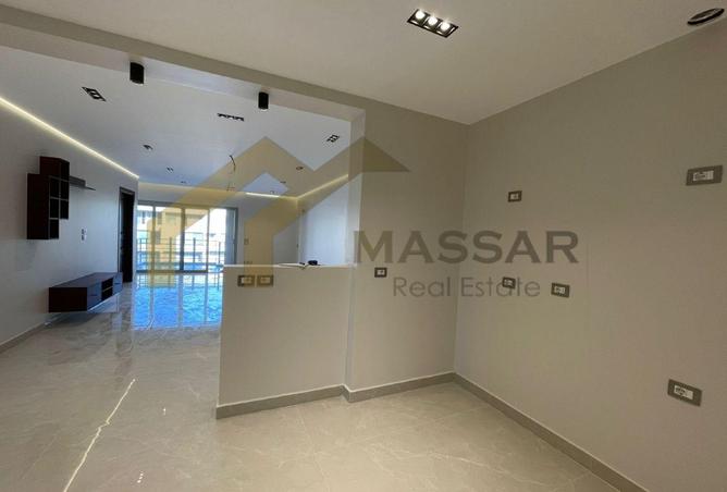 8224348 - Property Image 3