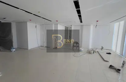 مساحات مكتبية - استوديو - 2 حمامات للايجار في كايرو فيستيفال سيتى - المستثمرين الشمالية - مدينة القاهرة الجديدة - القاهرة